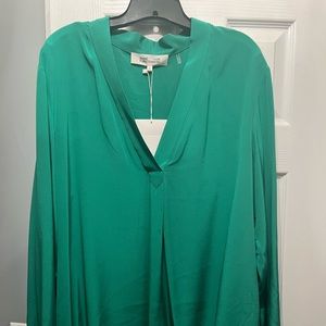 Diane Von Furstenberg Green Silk Blouse size XL Brand new with tags!